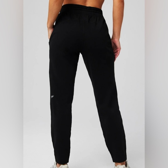 Fabletics Cold weather black Jogger Pants Large - Picture 2 of 5